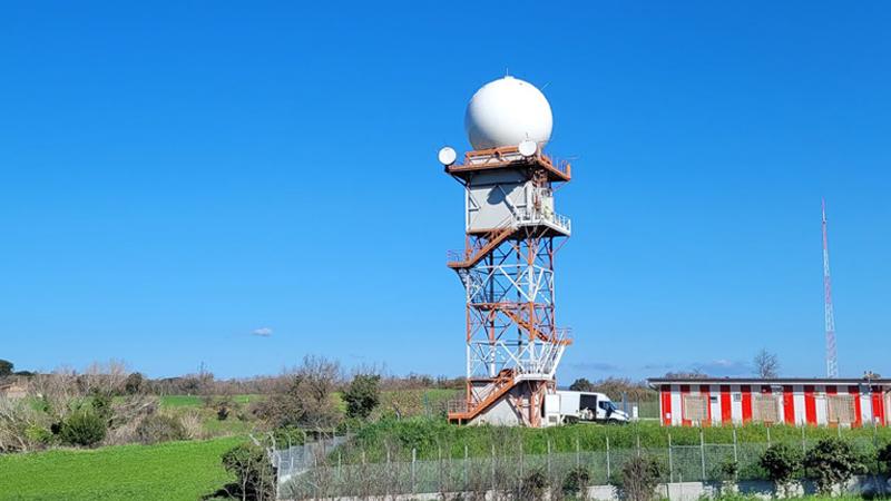 Modern weather radar supports airport traffic in Italy