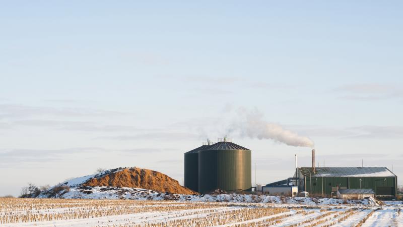 Methane, carbon dioxide and humidity measurement in a harsh environment
