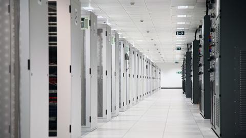 Energy efficient data centers