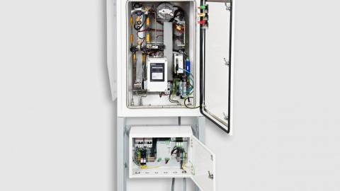 Vaisala’s Optimus™ DGA Monitor OPT100 for advanced dissolved gas analysis with total gas pressure method, detecting air leaks in transformers.