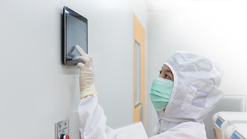 viewLinc Display on mounted tablet