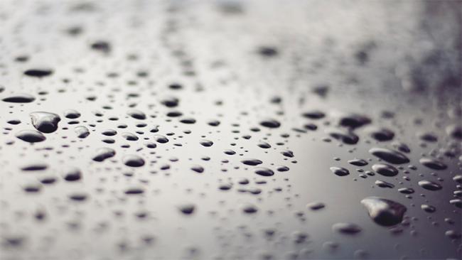 Droplets on metal