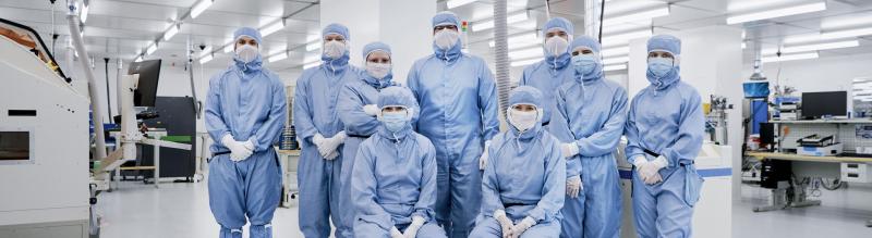 Cleanroom_group_photo